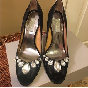 Barley Mischka black heels